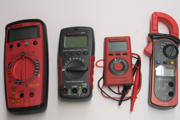 直流电压和交流电压通过万用表的测量手段